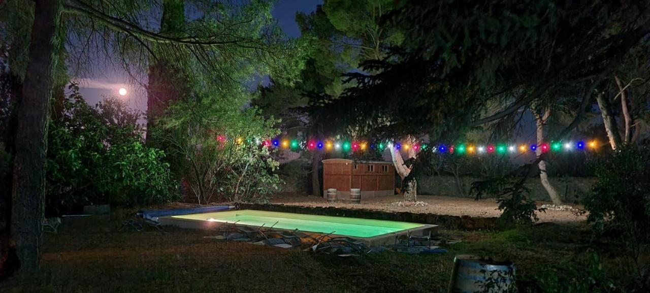 Вілла Roulotte Dans L'Aude Trausse Екстер'єр фото